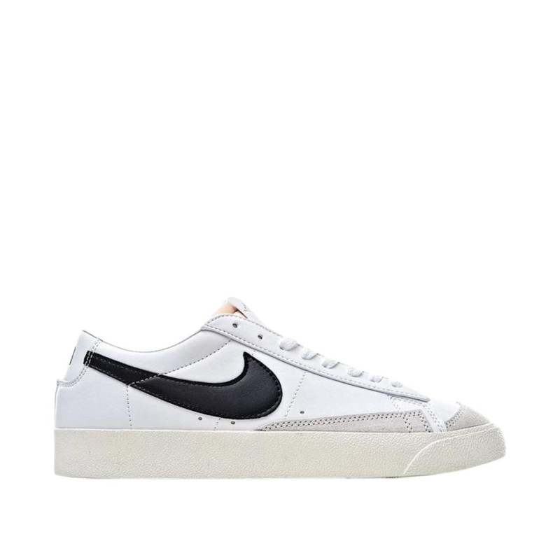 NIKE BLAZER LOW 77 VNTG