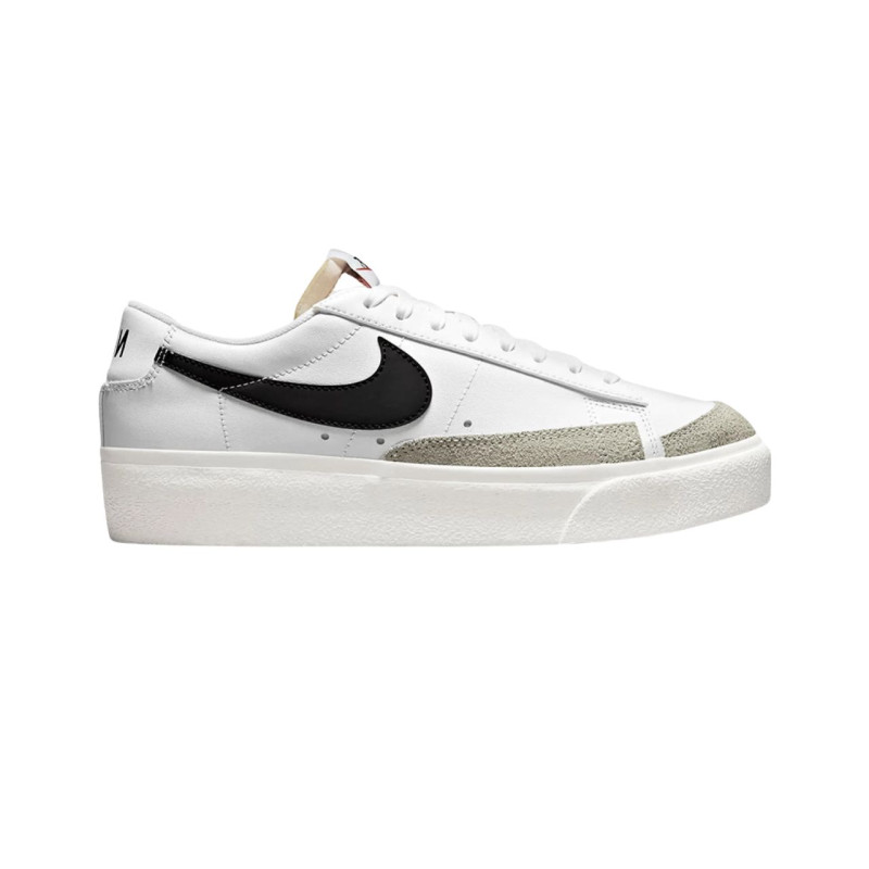 Кросівки жіночі Nike Blazer Low Platform DJ0292-101