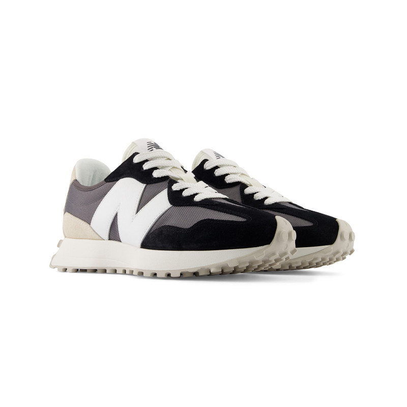 New Balance 327