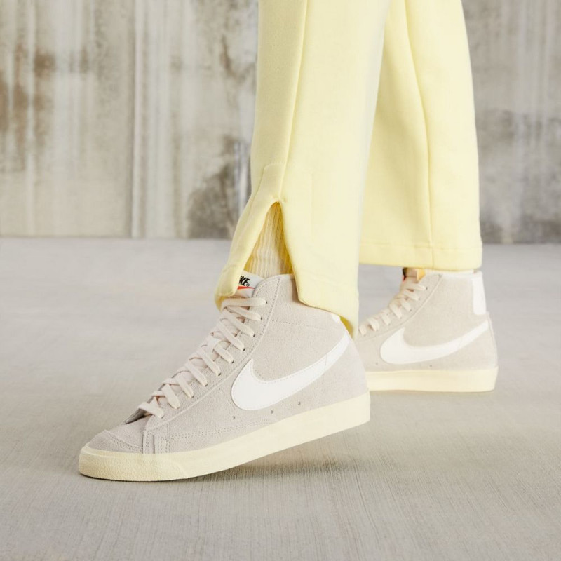 Кросівки Nike Blazer Mid 77 Vintage Beige