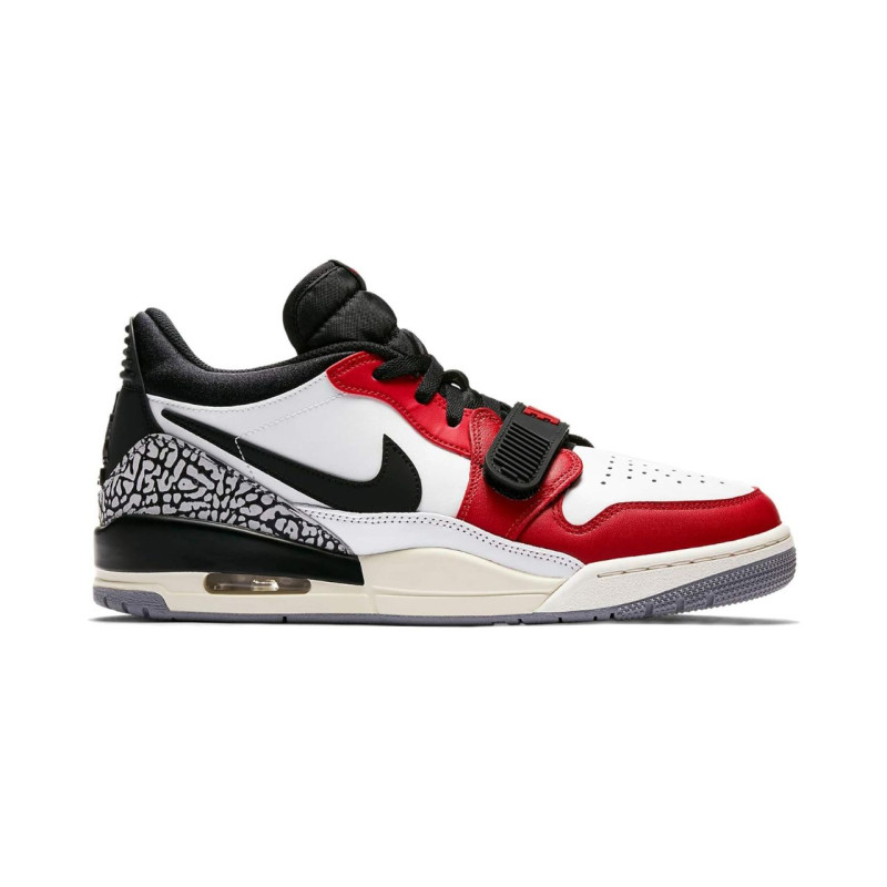 Кросівки чоловічі Air Jordan Legacy 312 Low White/Red CD7069-106
