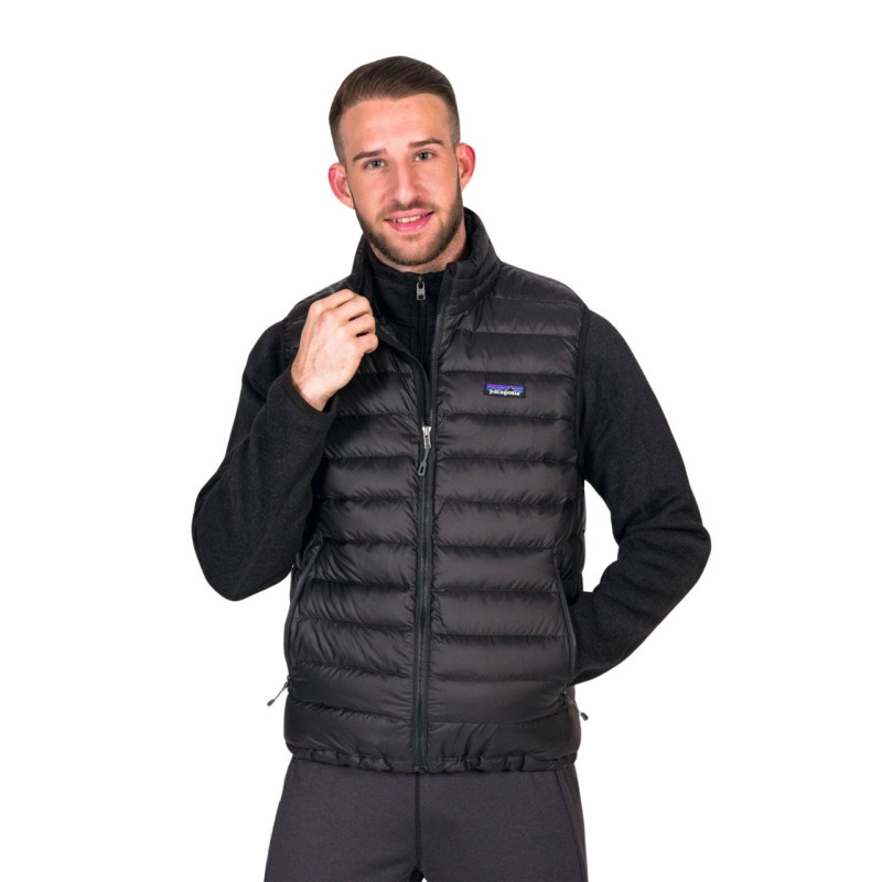 Жилетка Patagonia Down Sweater Vest 84622BLK